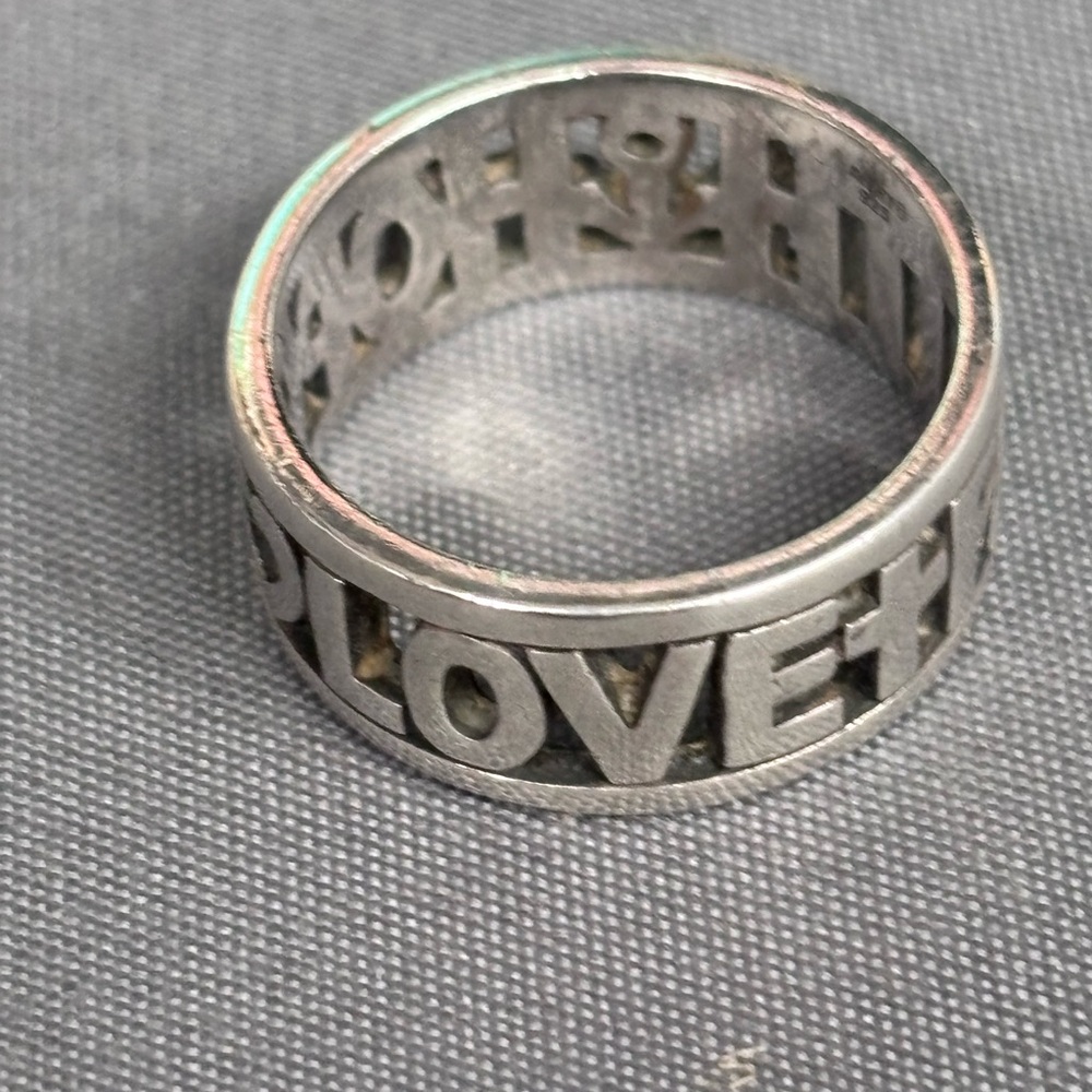 James Avery Retired Faith Hope Love Sterling Silver Ring (DG7157509) Size 10 - Picture 3 of 4